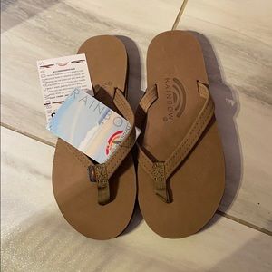 Rainbows Dark Brown Women’s Size Small